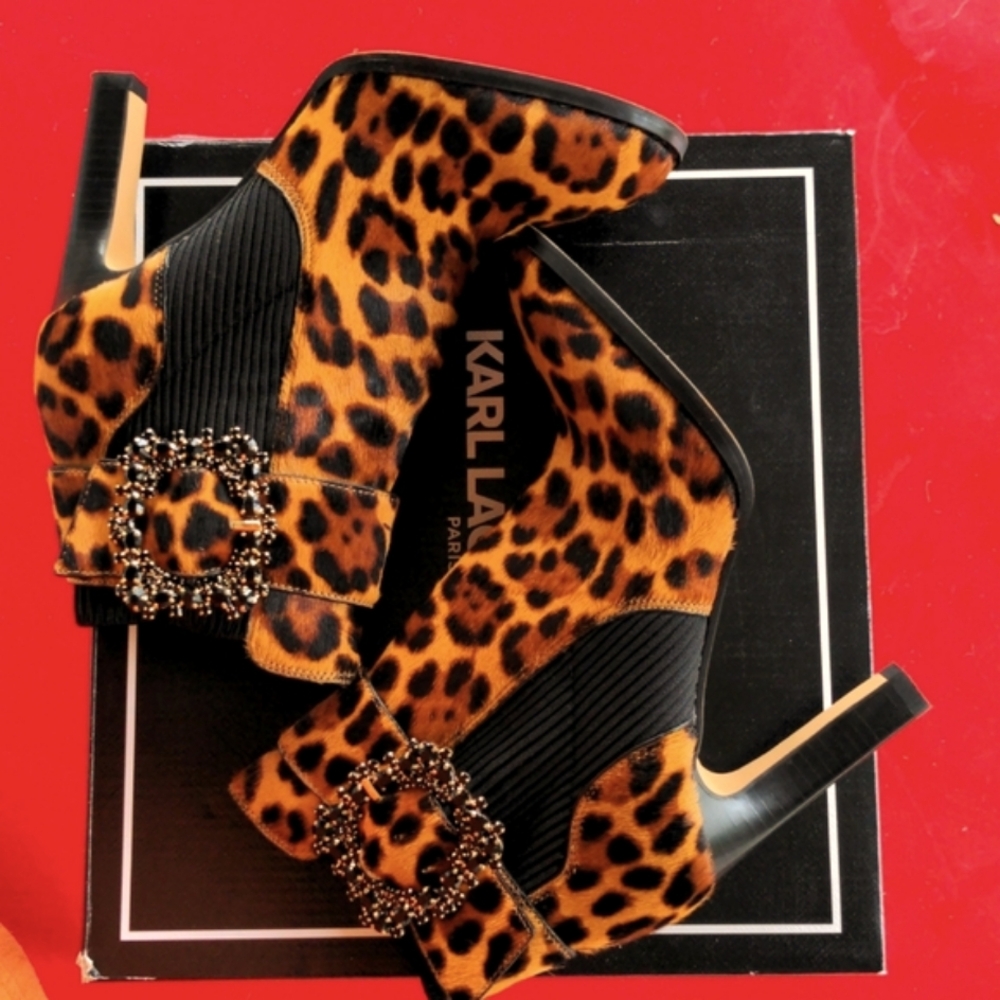 Leopard print Karl Lagerfeld leather bootie, size 8